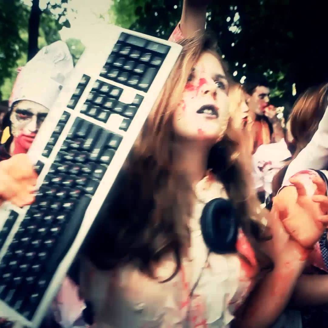 Zombie walk St. Petersburg 2012